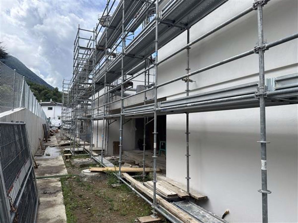 Einfamilienhaus mit 4.5 Zimmern in Cadro - Ingresso