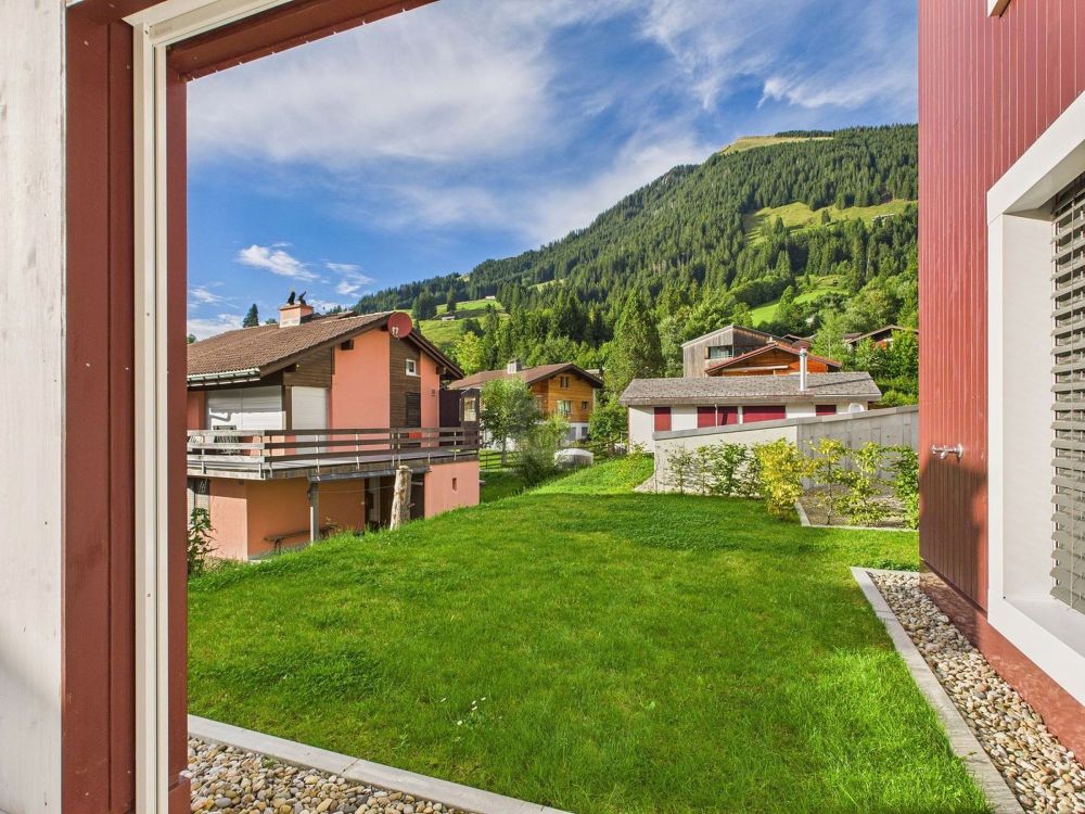WEITSICHT IM GRÜNEN - Bild 1