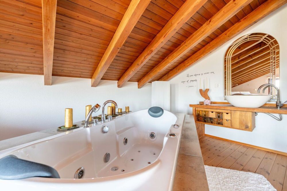 Es stattlechs Eifamiliehuus i ländlecher Omgäbig - Bild 11