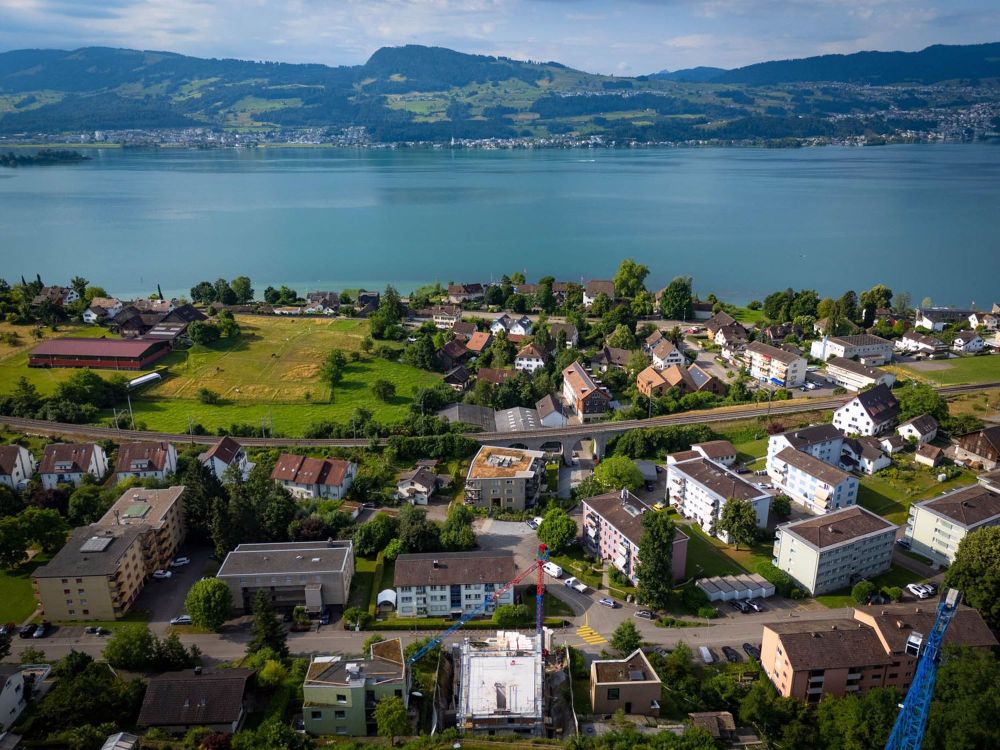 Exklusive und hochwertige 4.5-Zimmer-Terrassenwohnung - Ihr Traumdomizil mit Seesicht in Uerikon - Bild 9