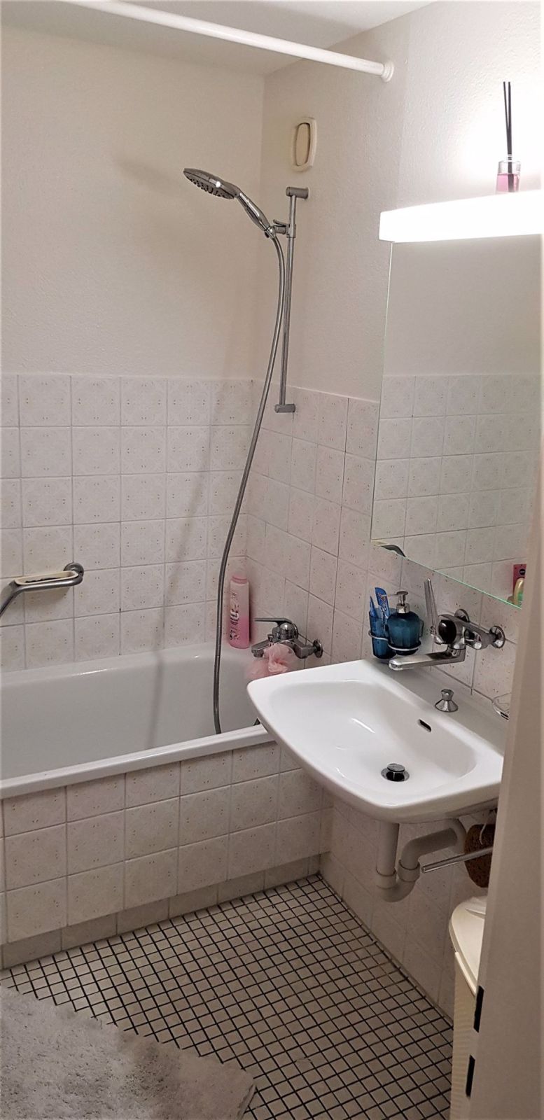Befristet bis 31.03.2027 - Ruhige und zentral gelegene Wohnung - Bild 4