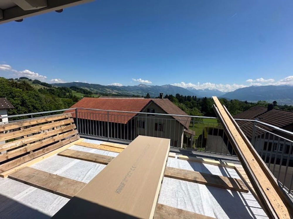 ATTRAKTIVE DACHWOHNUNG / SONNE / FERNSICHT / RUHE / ERHOLUNG - Bild 5