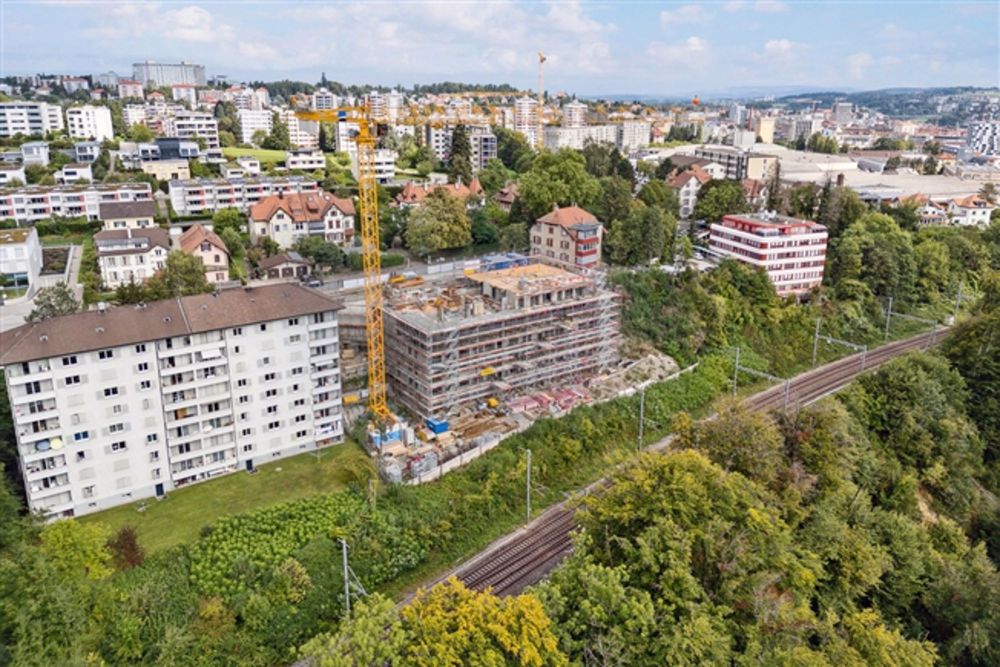 3.5 Zimmerwohnung im Erdgeschoss Glâne 111 - Bild 1