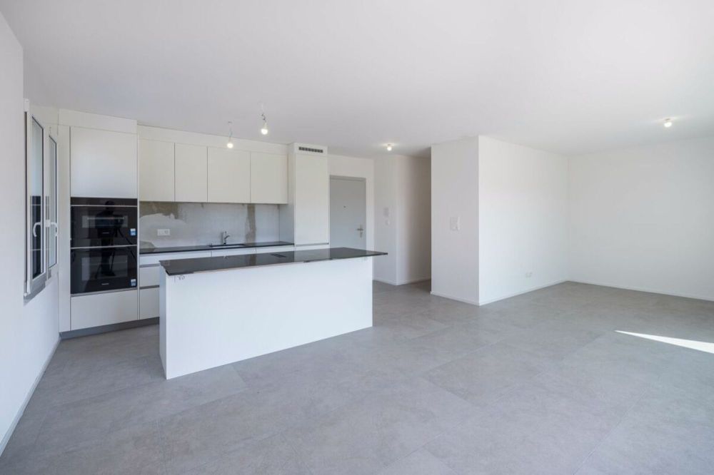 Exklusive 3.5 Zimmer Gartenwohnung - Bild 4