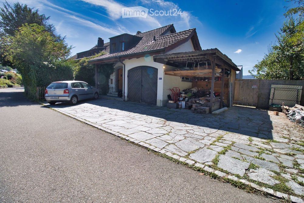 Traumhafte Lage/Garten- und Poolparadies/unmittelbar nähe Aare/viel Potenzial (Ausbau oder Neubau) - Bild 12