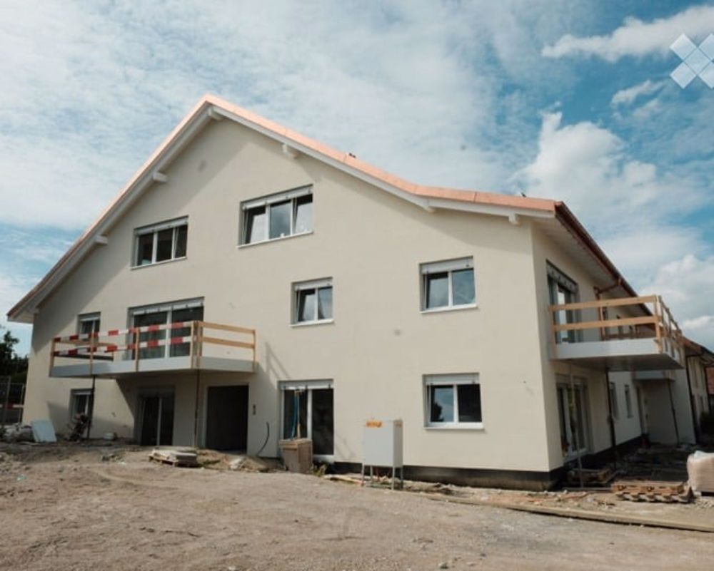 Neue 4,5-Zimmer-Wohnung mit schönen Volumen 173m2 - SÜD-OST - Bild 1