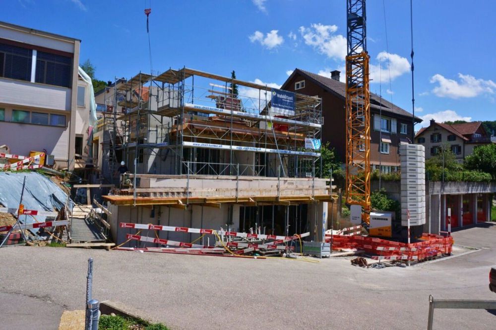Neubau / Erstbezug: MFH "Weitblick" / 4½-Zi.-Maisonette-Wohnung_DG - Baufortschritt Juli 2025