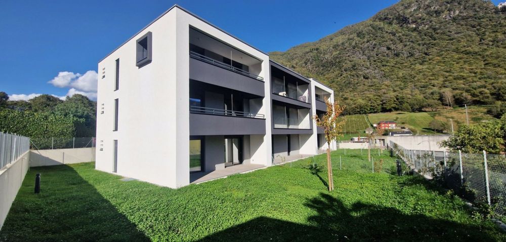 Wunderschöne neue 3,5-Zimmer-Wohnung mit hohem Standard und privatem Garten. - Bild 3