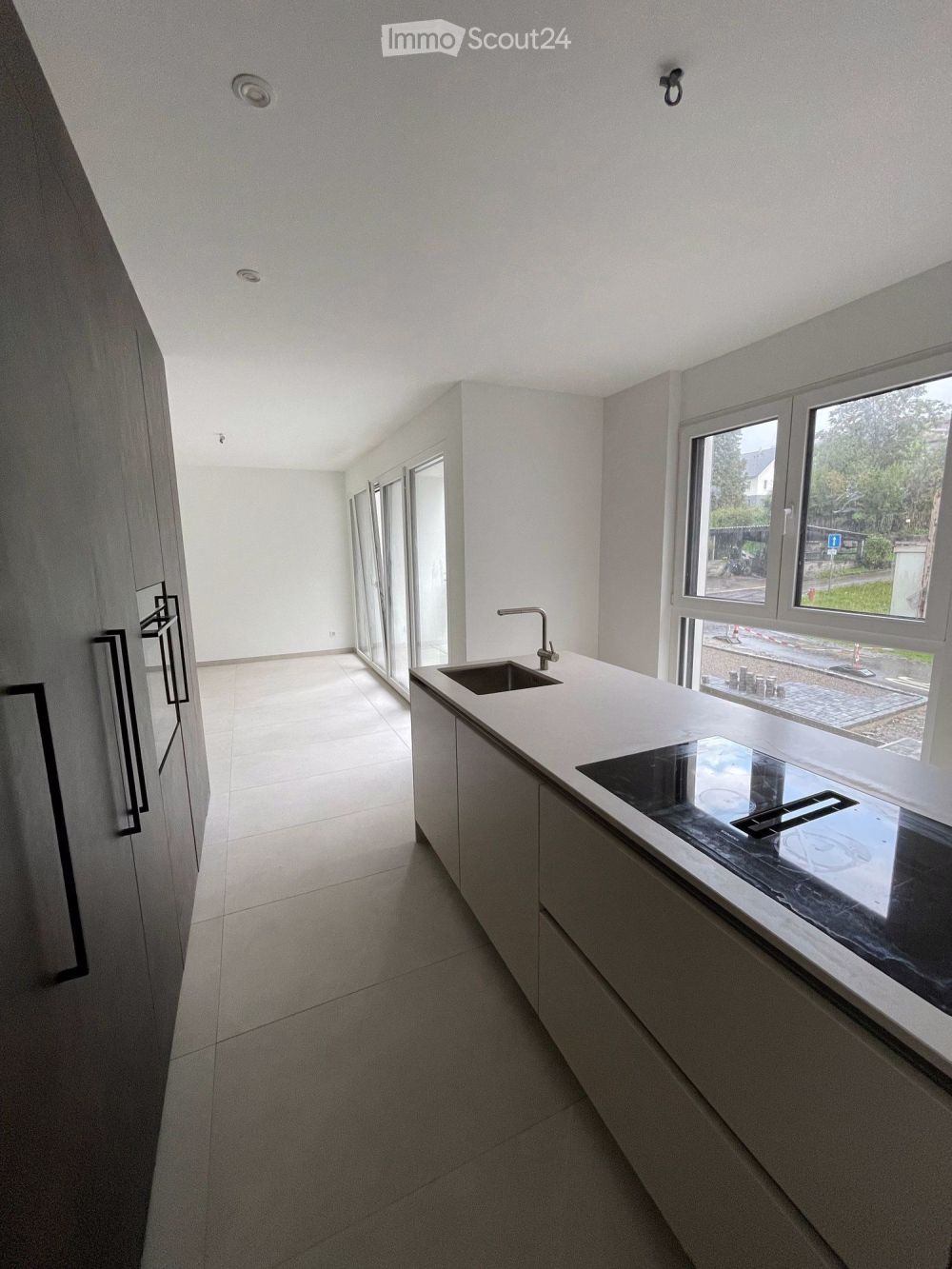 Verkaufen modernes 4.5-Zimmer-Apartment mit Panoramablick in Avegno - Bild 6