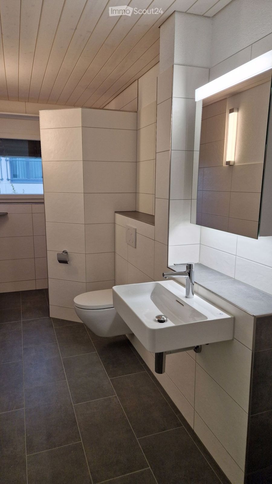 Gönnen Sie sich ein neues Zuhause auf dem Land und doch zentral mit Solaranlage! - Bild 5