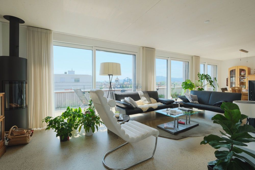 Moderne Attikawohnung mit grosser Terrasse und wunderschöne Aussicht - Bild 2