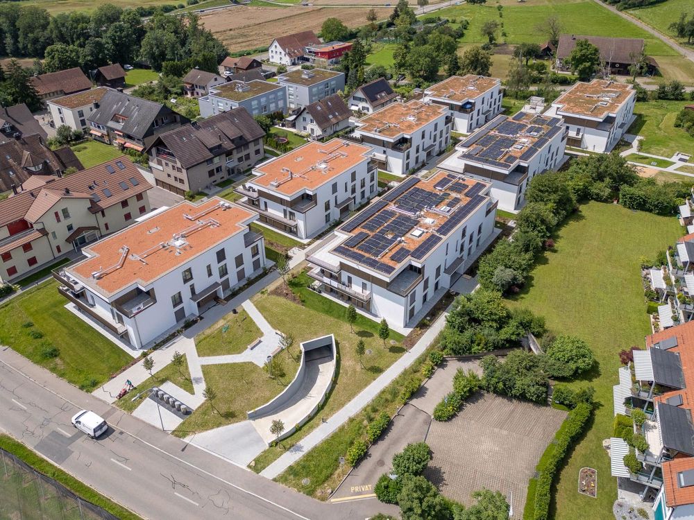 Grosszügige 5.5-Zimmer-Attikawohnung - Innenausbau frei wählbar - W_U-berbauung_komplett_DJI_0853.jpg