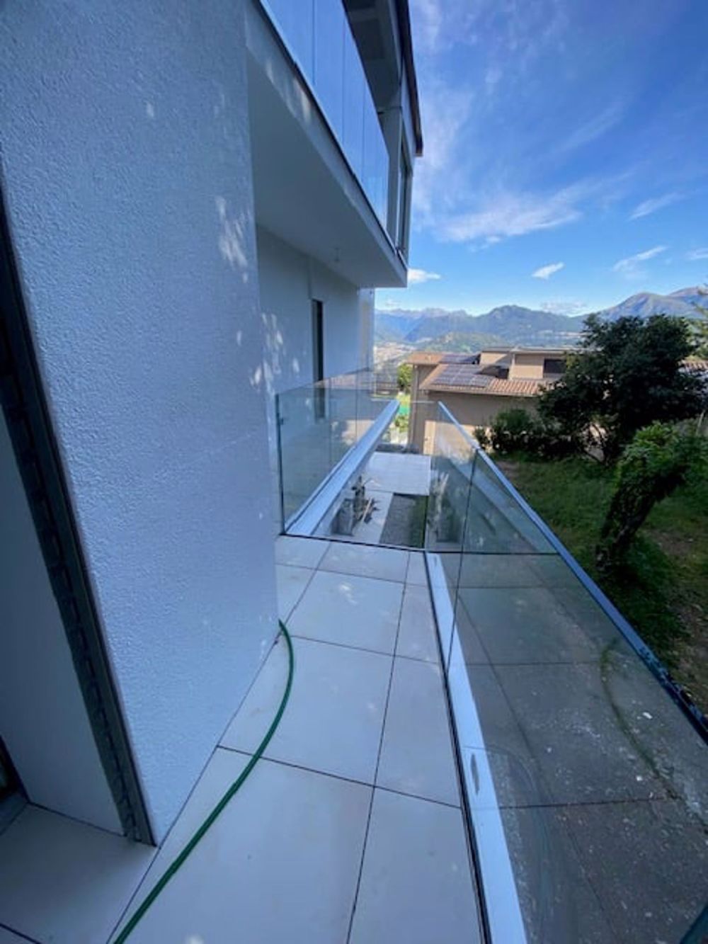 Lussuoso Appartamento di 4.5 Locali con Piscina a Lugano - Bild 5