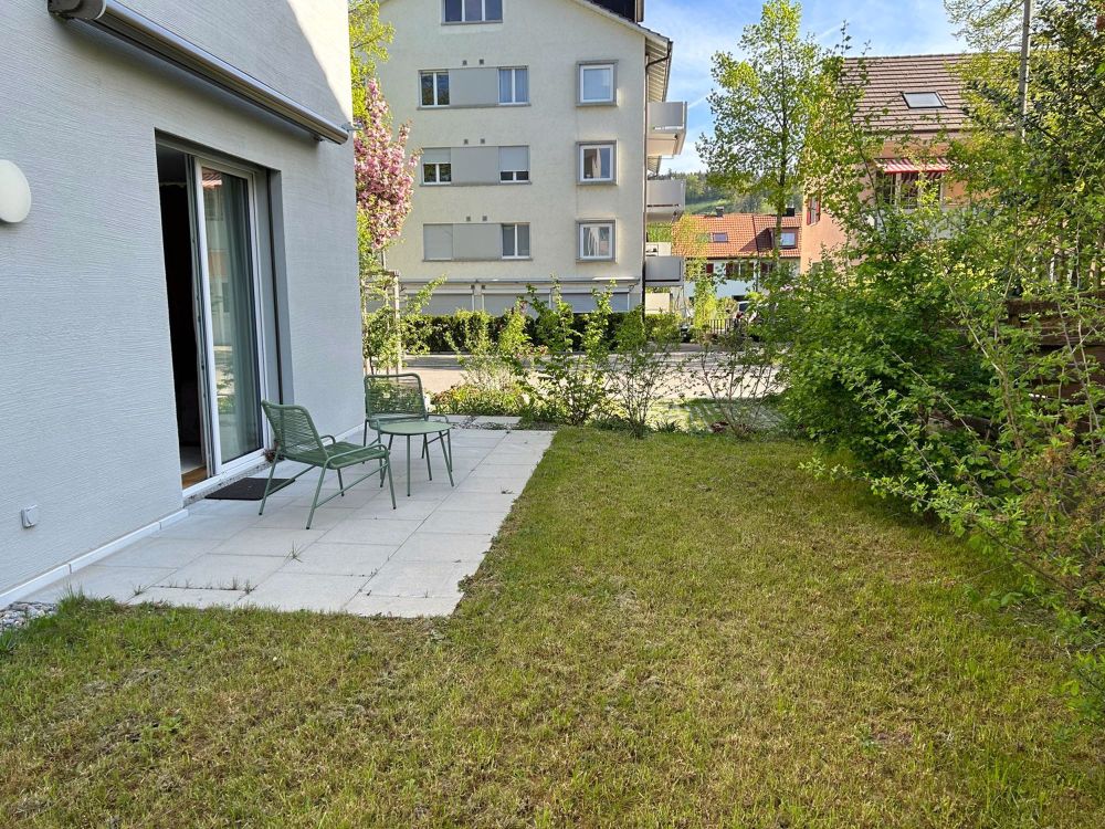 Moderne 2.5 Zimmer-Erdgeschosswohnung mit Garten - Bild 10