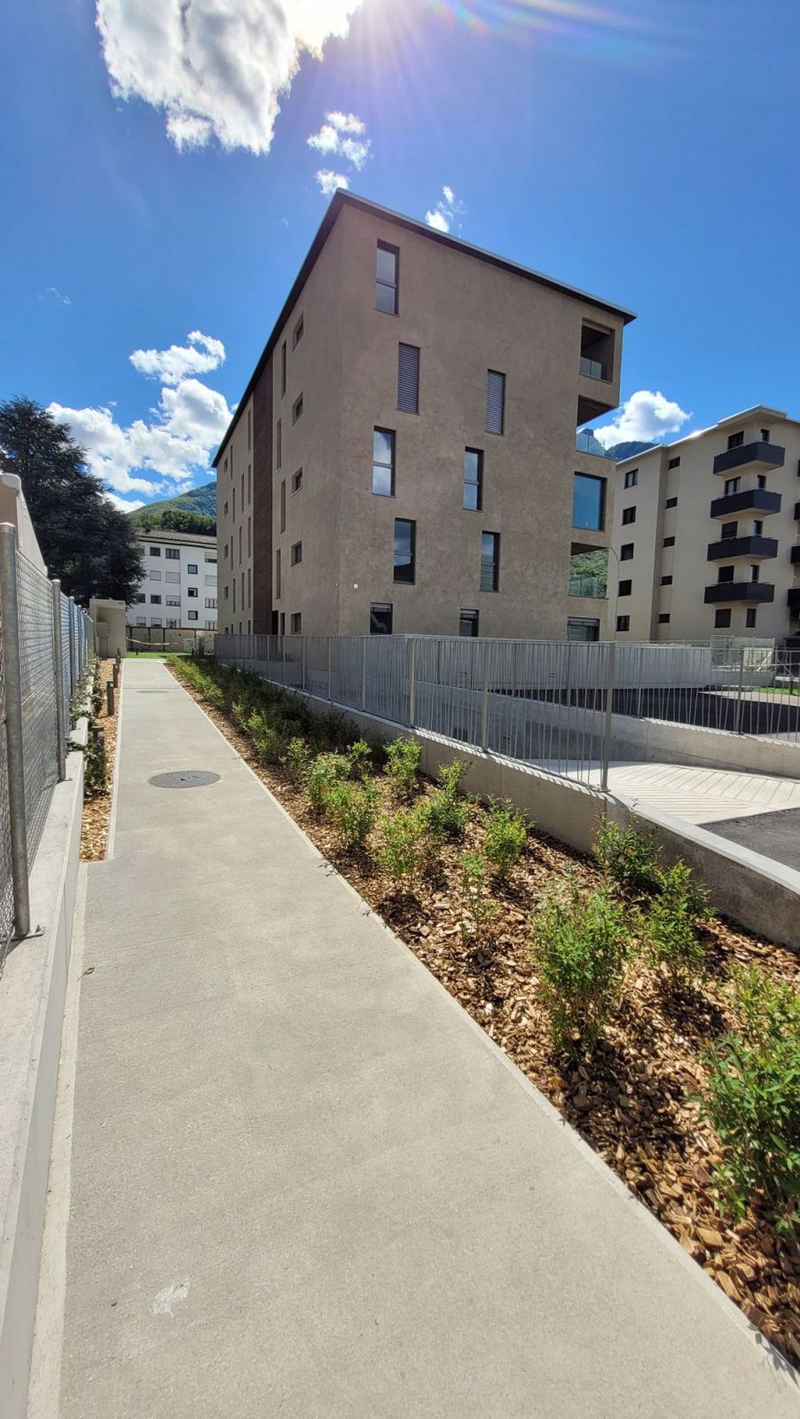 Appartamento 2.5 locali con giardino privato - Bild 3