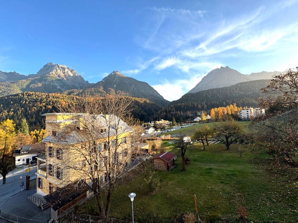 Traumhaftes Wohnen in Scuol. Exklusive 5.5-Zimmer-Wohnung. - Bild 3