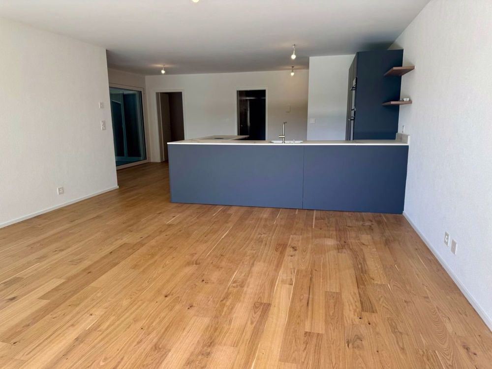 Neue 3.5-Zimmer-Wohnung in einem gehobenen Gebäude mit Garten - Bild 12