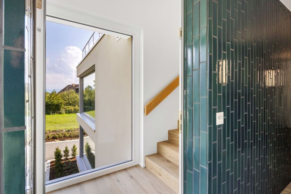 Azure Heights exklusives 4.5-Zimmer-Penthouse mit traumhafter See- und Alpensicht - Bild 2