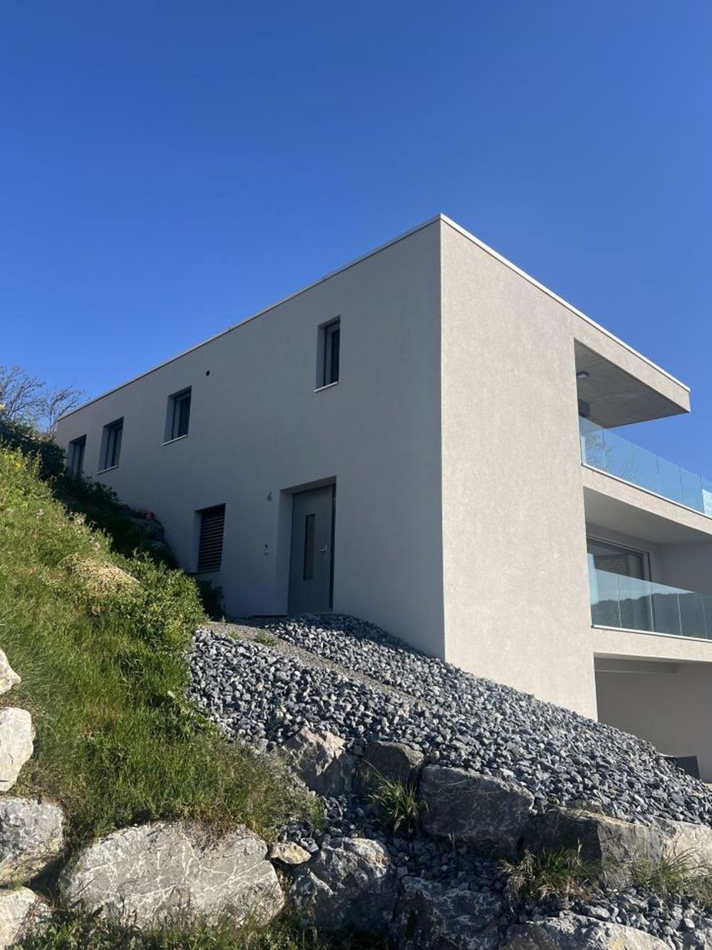 Moderne Villa mit Aufzug - Bild 3