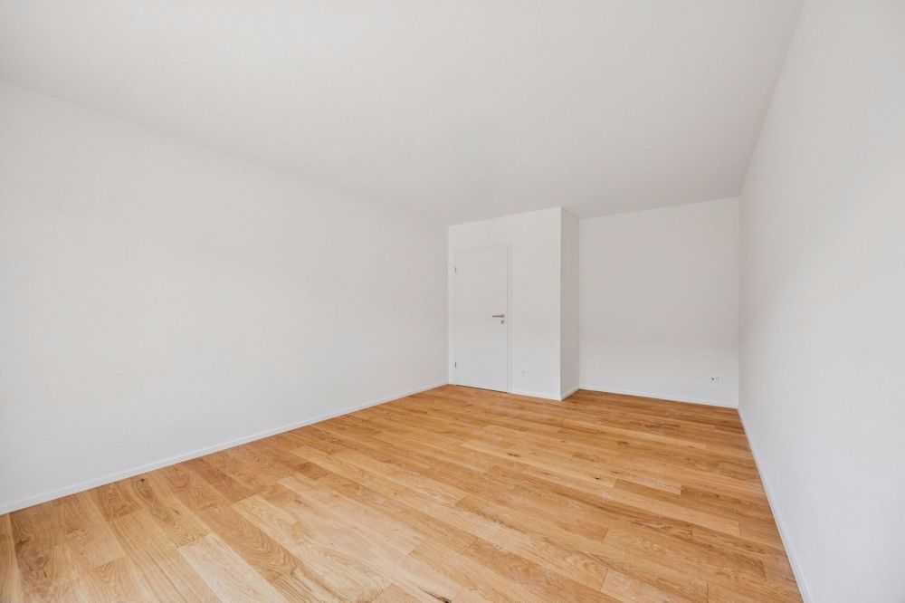 5.5-Zimmer-Doppelhaus mit Charakter und Aussicht - Bild 12