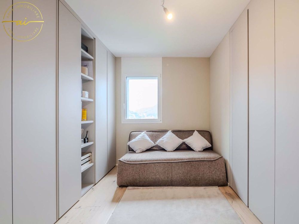 Attico von 3.5 Zimmern mit hohem Standard, komplett möbliert in Vacallo - Bild 10