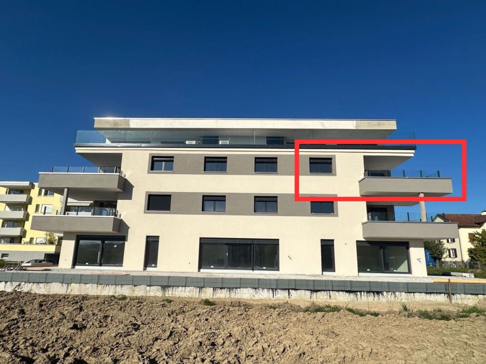 Grosszügige 4.5 Zimmer Wohnung im 2.OG - Bild 1