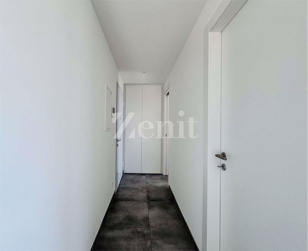 Wir verkaufen ein modernes Dachgeschoß mit 2.5 Zimmern - Bild 4