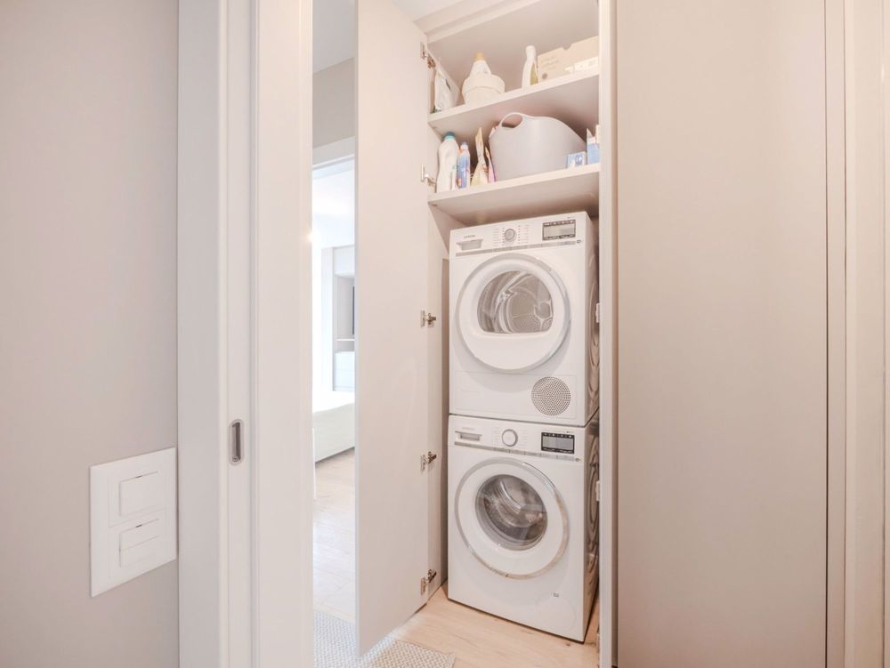 Moderne letzte Etage 3,5 von hohem Standard mit Panoramaterrasse. - Bild 12