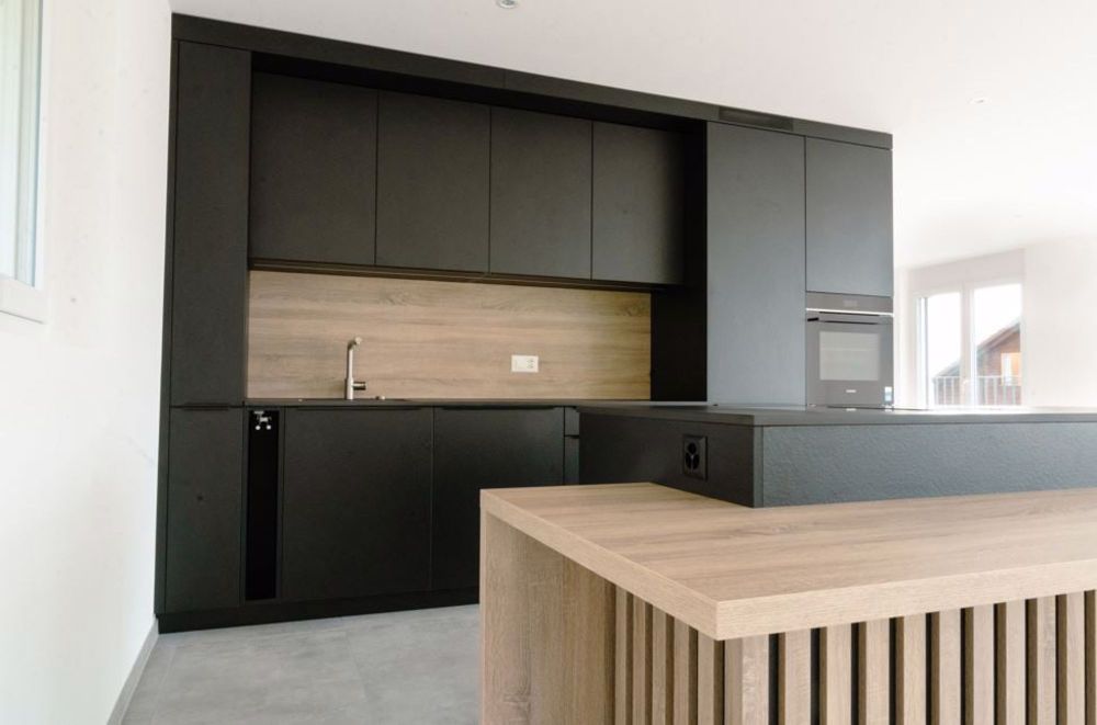 Neubau außerhalb des Marktes Gampelen - Bild 9