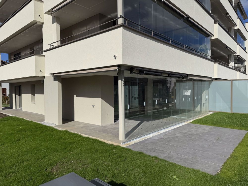 Wohnung mit 4,5 Zimmern im Erdgeschoss - Bild 1