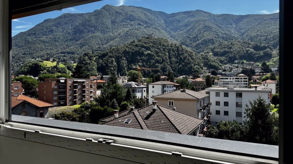 BELLINZONA - NEUE 3.5 ZIMMER WOHNUNG MIT GROSSEM BALKON ZUM VERKAUF - Bild 1