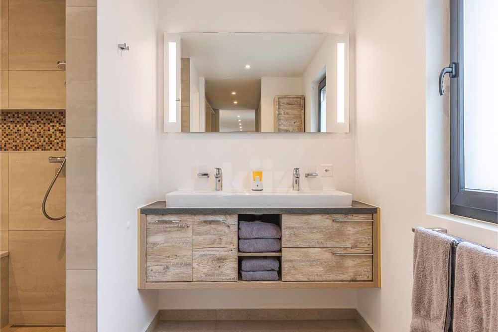 Prächtige moderne Villa von 250m2 mit sorgfältiger Ausführung - Bild 8