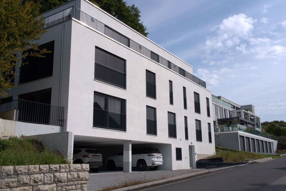 Neubau außerhalb des Marktes Gampelen - Bild 1