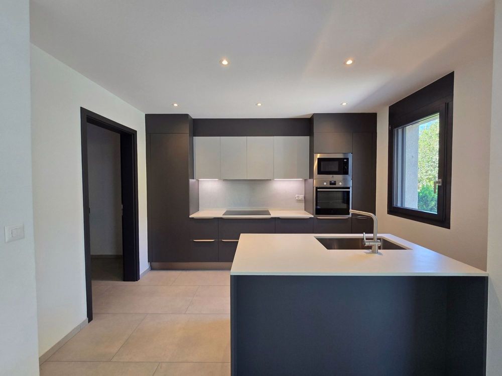 Neue Villa - 190 m2 und 735 m3 - 3 Parkplätze - Martigny - Bild 4