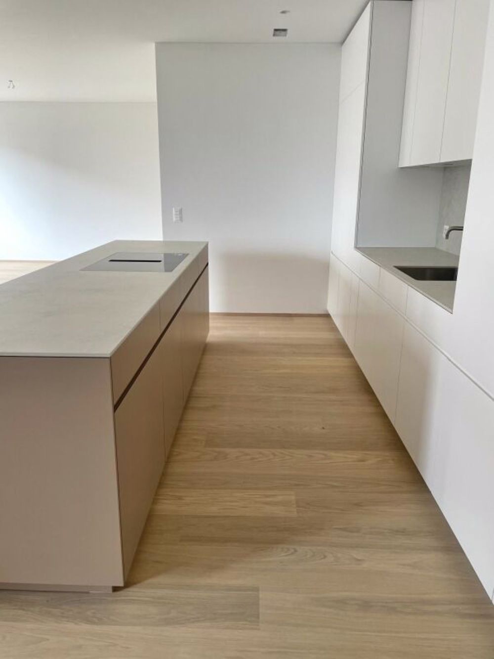 Attraktive 3.5 Zimmerwohnung - Burgpark Schenkon - Bild 1