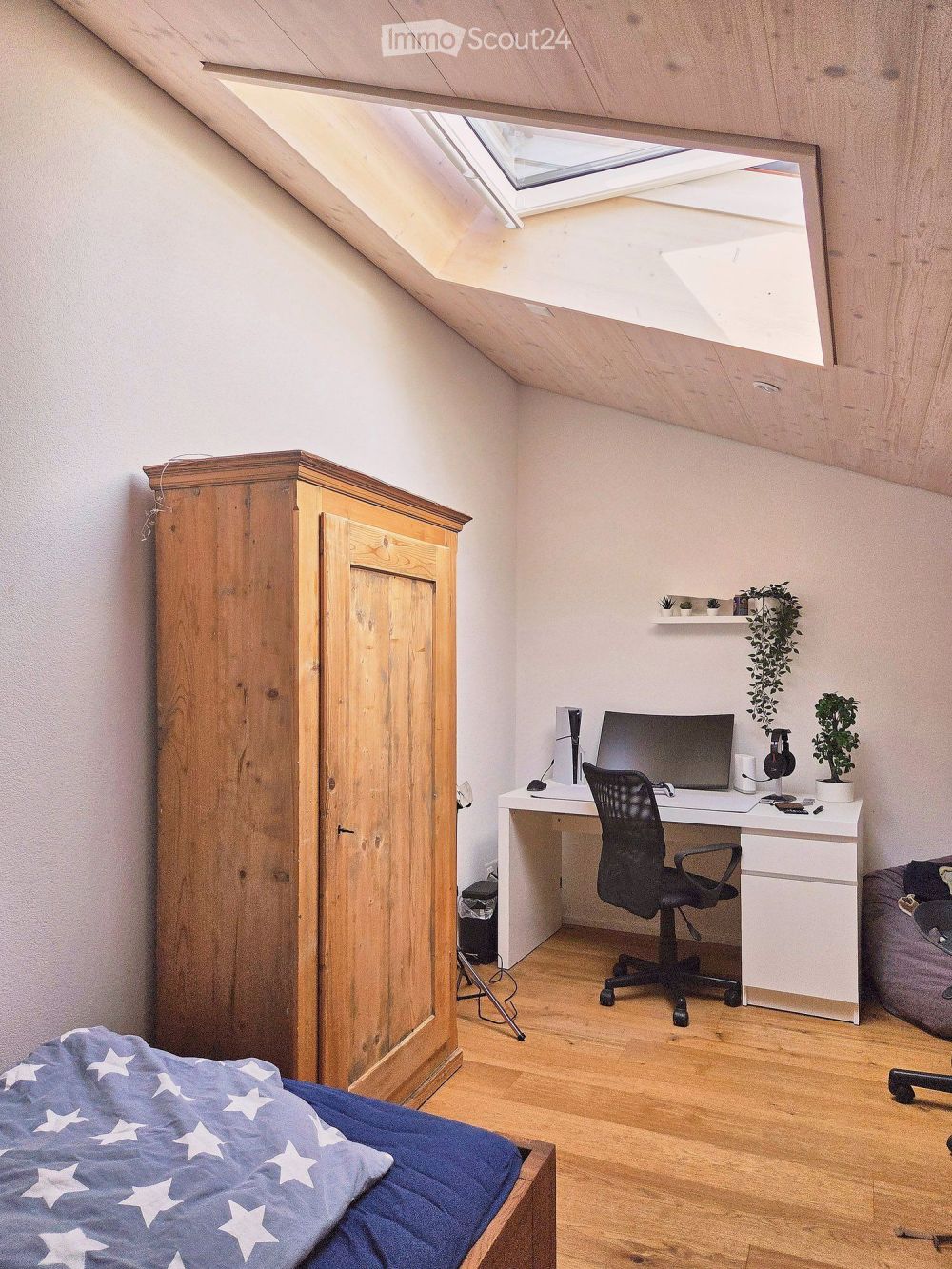 Neubauwohnung in totalsaniertem Bijou - Bild 5