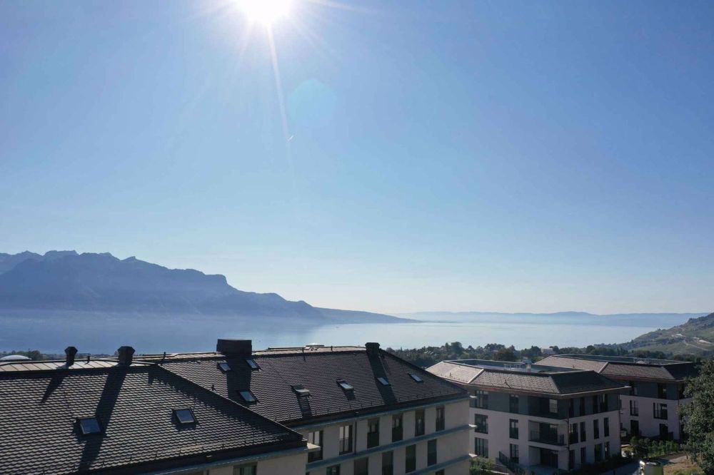 Neu: 3,5-Zimmer-Wohnung mit Seeblick - Bild 1