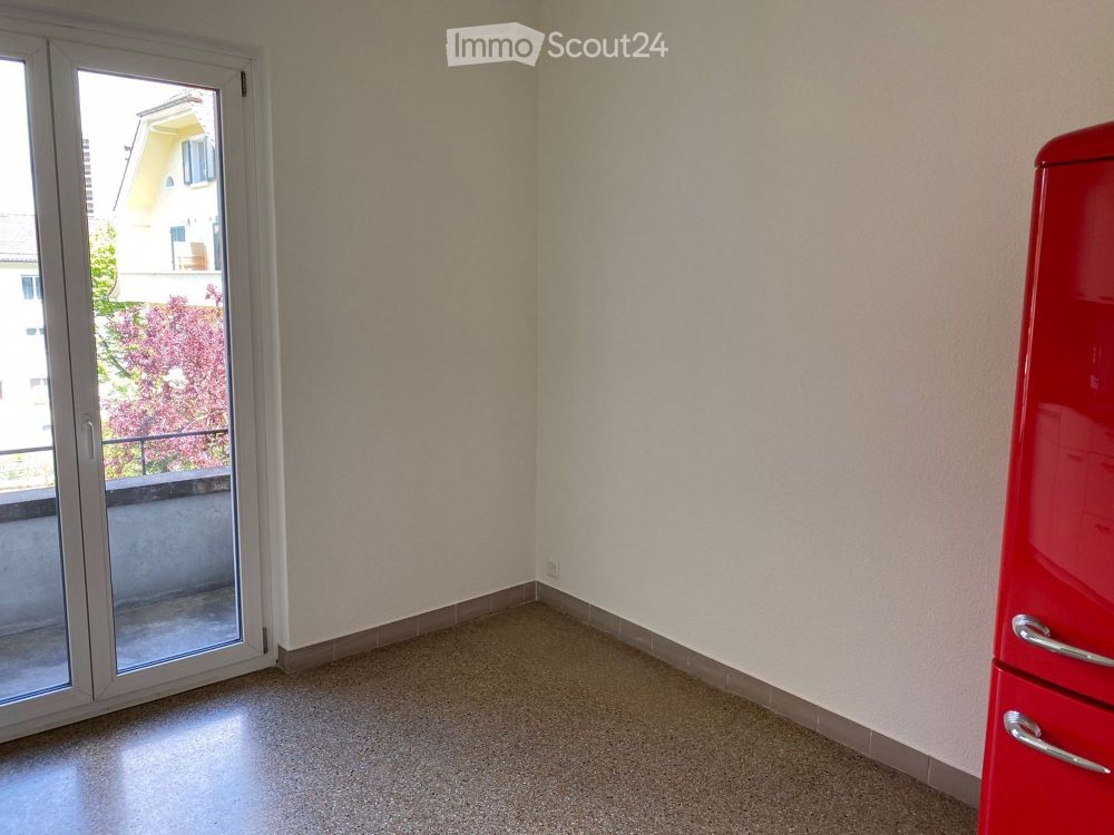 Komplett neu sanierte 4.5 Zimmerwohnung an bester Lage in Wabern - Bild 7