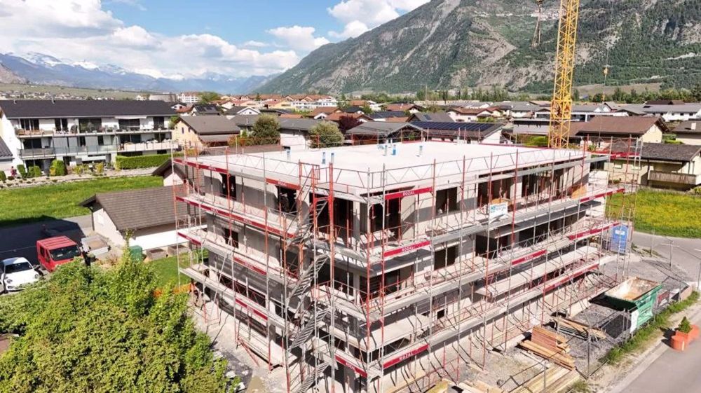 Superb new 3.5 room apartment on the top floor in Saillon - Bild 1