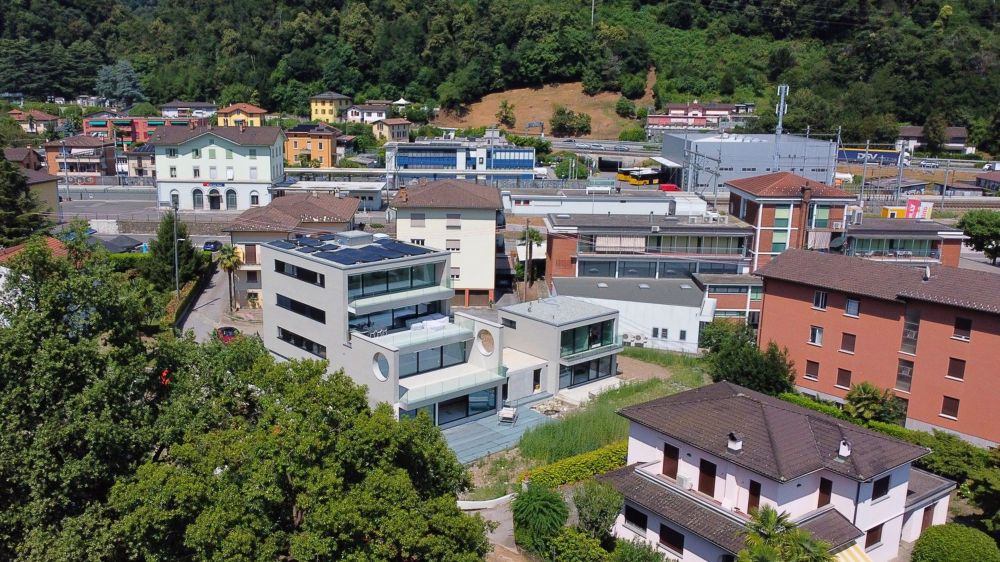 Maisonette su più livelli con ampio giardino in residenza di pregio - Bild 3