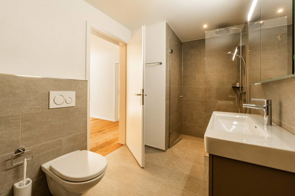 Neue 3.5-Zimmer-Wohnung mit Balkon - Bild 3