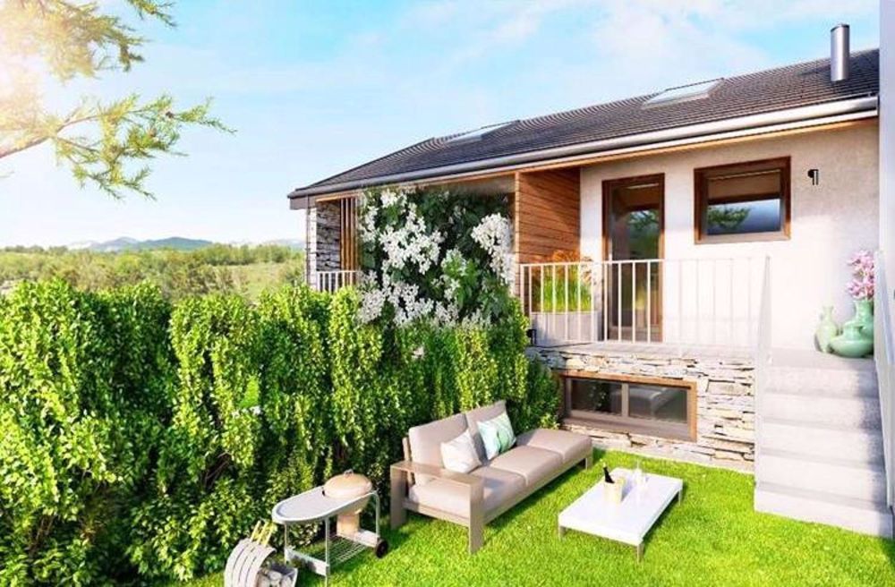 Ökologisches Dorfhaus mit Garten, im Bau - Bild 1