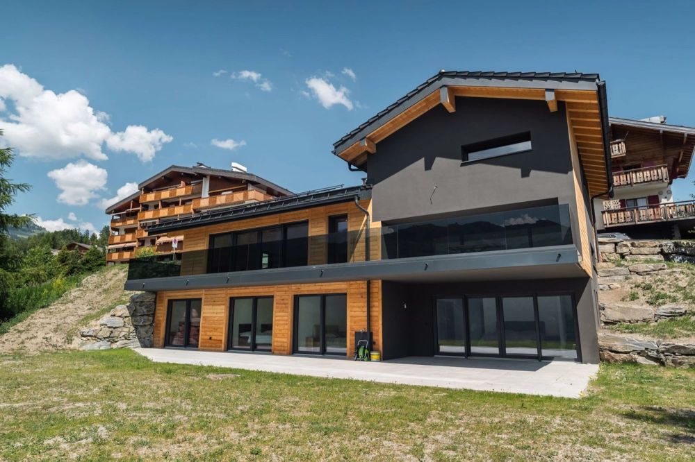 Chalet neuf à Crans-Montana avec vue panoramique - Bild 4