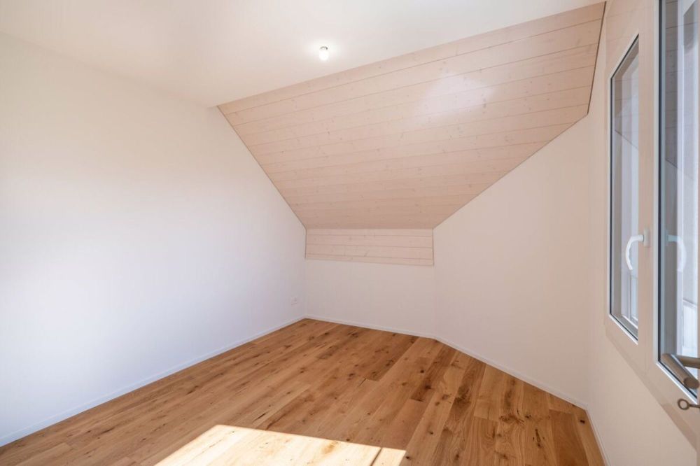 Exklusive 3.5 Zimmer Dachwohnung - Bild 7