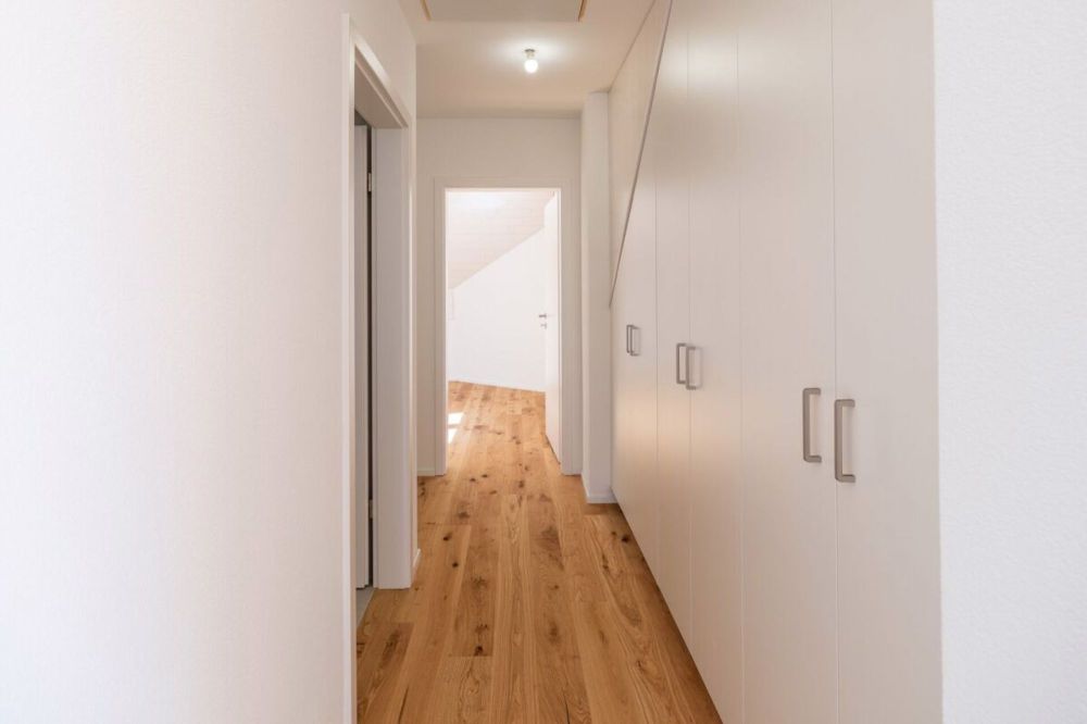 Exklusive 3.5 Zimmer Dachwohnung - Bild 5