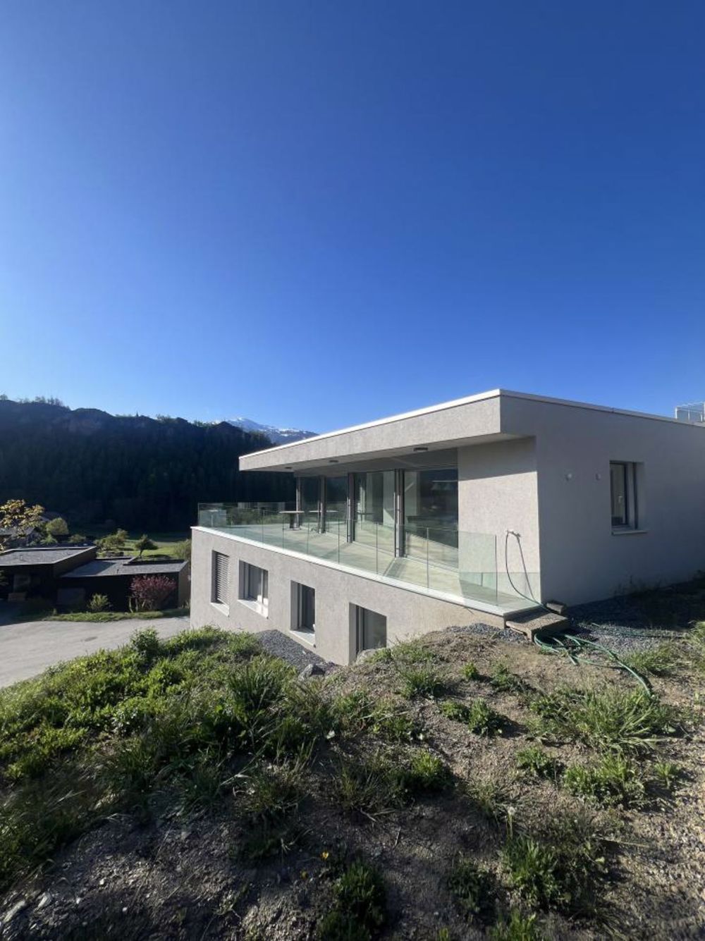 Moderne Villa mit Aufzug - Bild 4