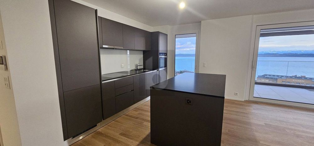 PLUS VERFÜGBAR - Bild 3