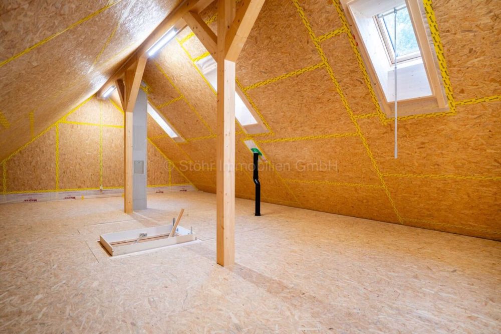 NEUBAU: Charmanter 5.5 Zimmer Ökobau mit Waldanstoss - Bild 9