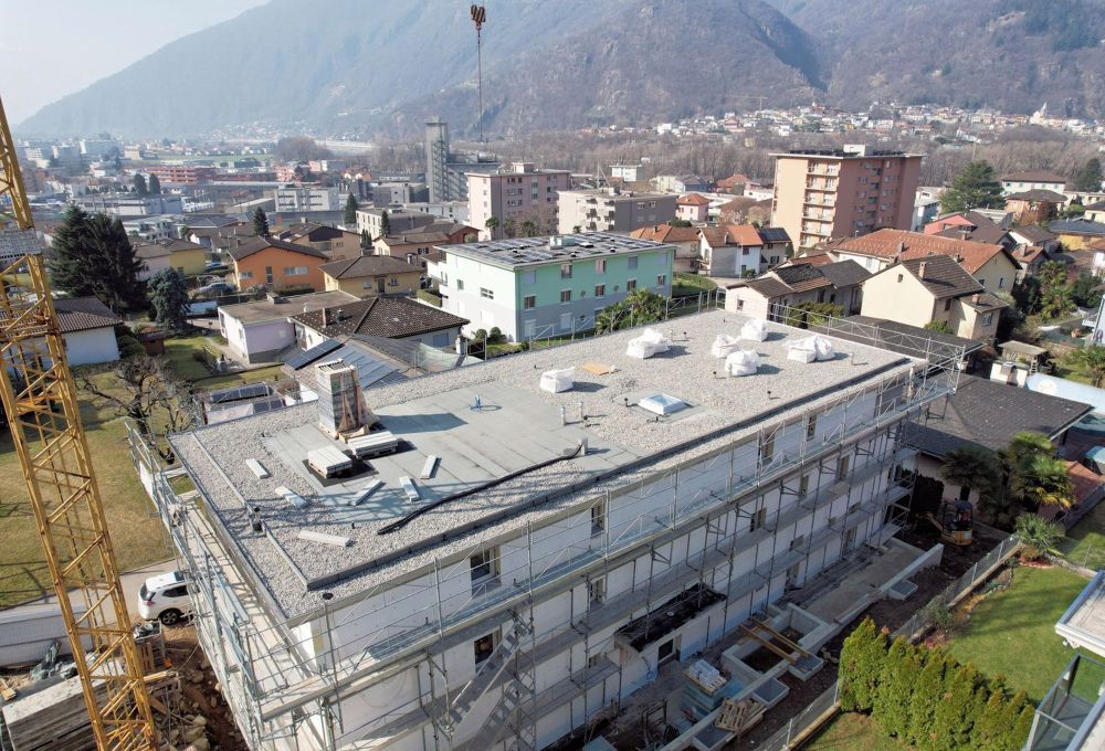 Nuovo spazioso appartamento con grande terrazza e giardinetto - Bild 3