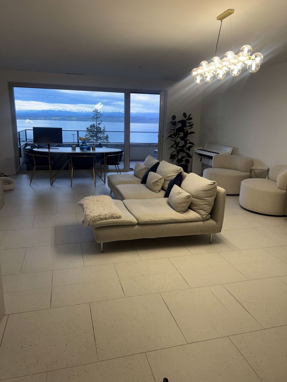 3 ½ Zimmer-Wohnung in Neuchâtel mieten - Bild 2